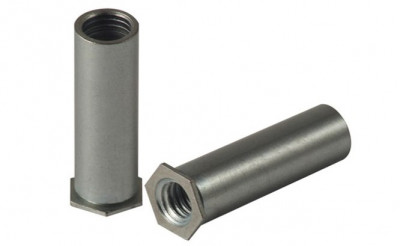 Втулка запрессовочная М4х20 SOS нержавеющая сталь