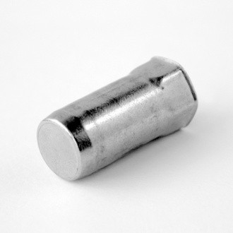 Заклепка М12 полушестигранная уменьшенный бортик закрытая